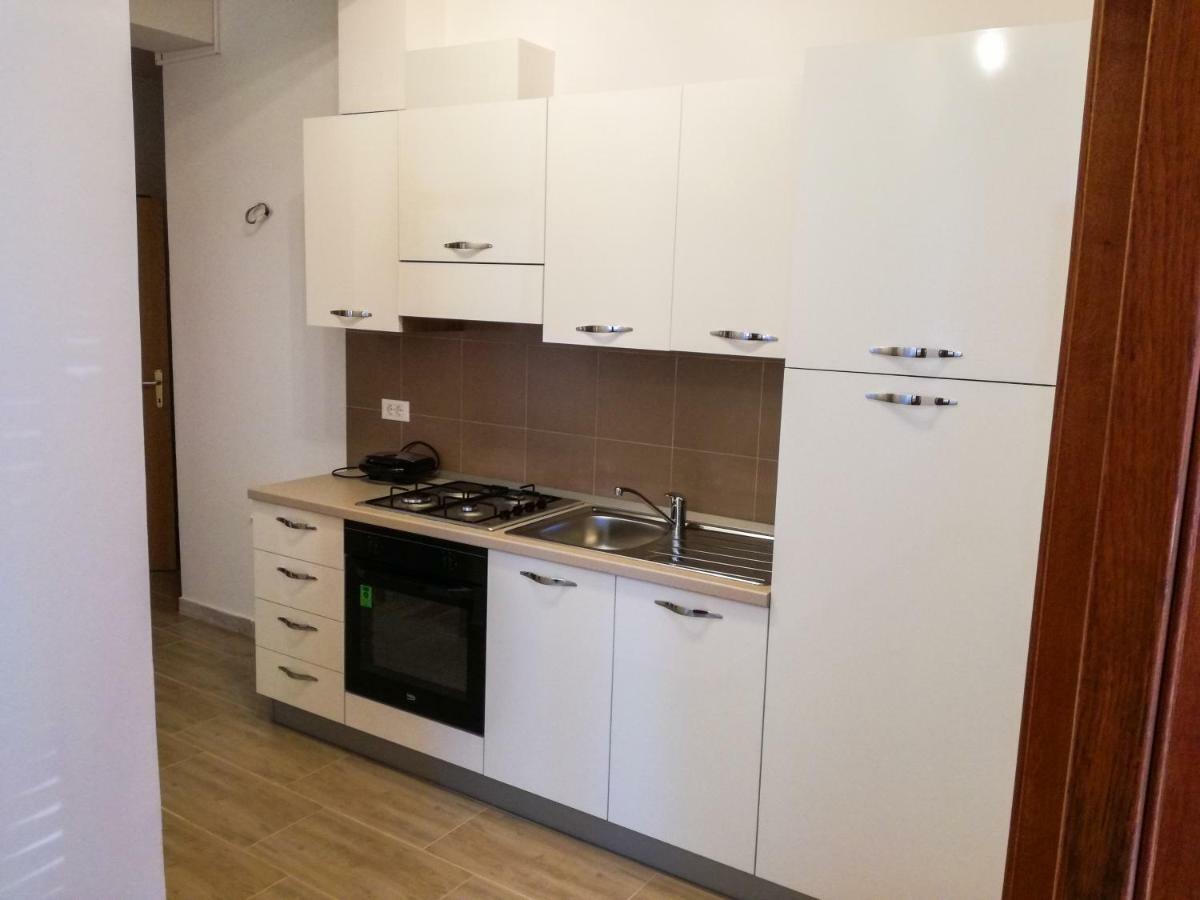 Apartment Sandra Umago Esterno foto